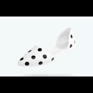 BNNB Native Audrey Flats - size 8